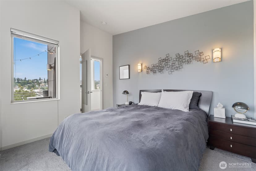 Property photo for 2201 W Ruffner Street, Seattle photo 19
