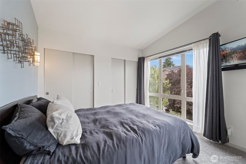 Property photo for 2201 W Ruffner Street, Seattle photo 18