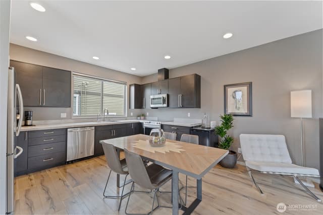 Property photo for 2201 W Ruffner Street, Seattle photo 5
