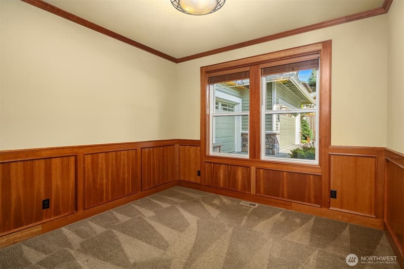 Property photo for 9815 224th Street SW, Edmonds photo 18