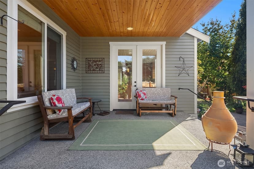 Property photo for 9815 224th Street SW, Edmonds photo 35