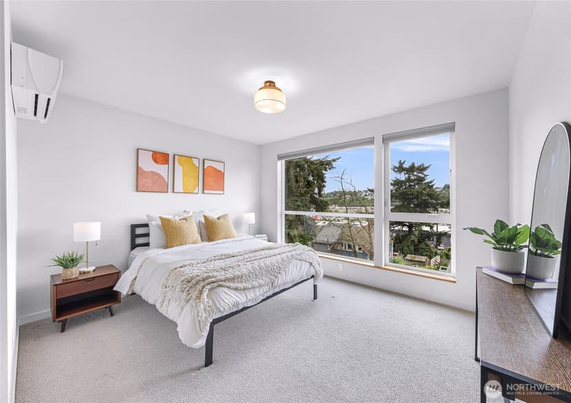 Property photo for 2265 14th Avenue W, Seattle photo 11