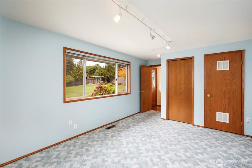 Property photo for 3706 99th Drive SE, Lake Stevens photo 31
