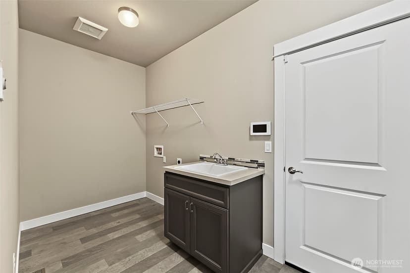 Property photo for 12522 175th Street E, Puyallup photo 28