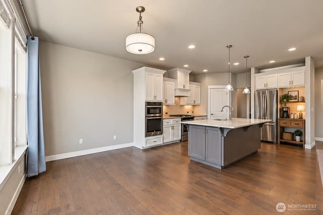 Property photo for 12522 175th Street E, Puyallup photo 3