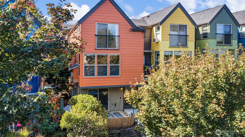 Property photo for 3461 Meridian Avenue N, Seattle