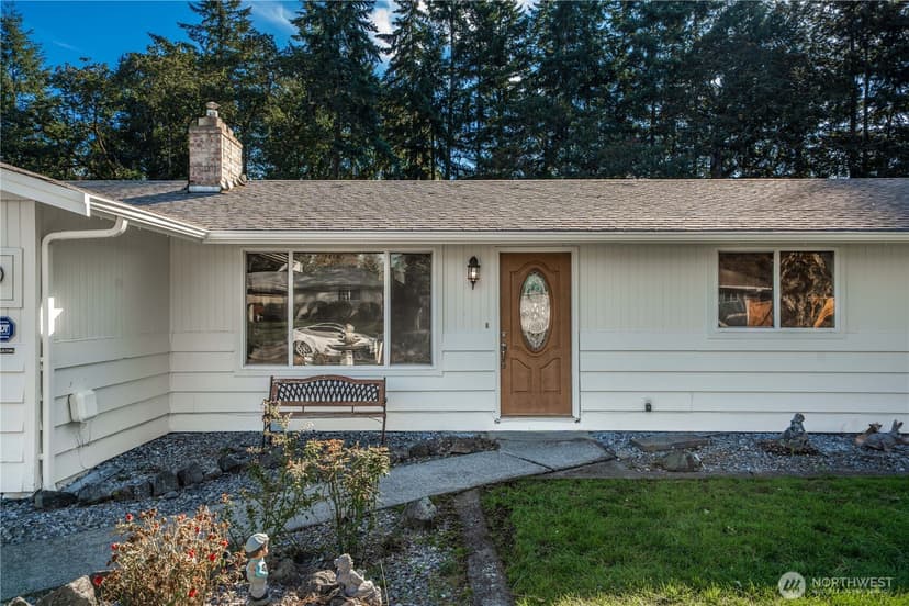 Property photo for 1008 151st Street E, Tacoma photo 6
