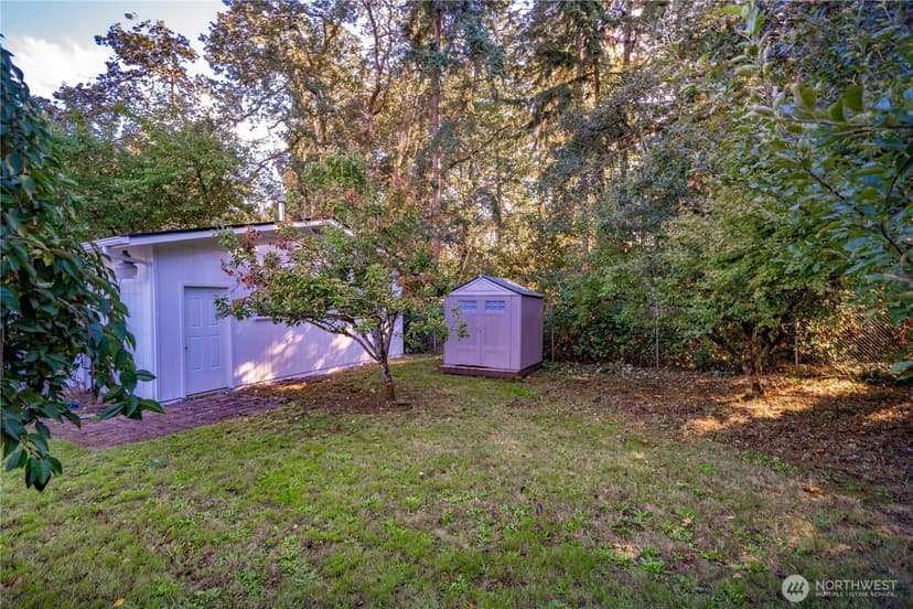 Property photo for 1008 151st Street E, Tacoma photo 27