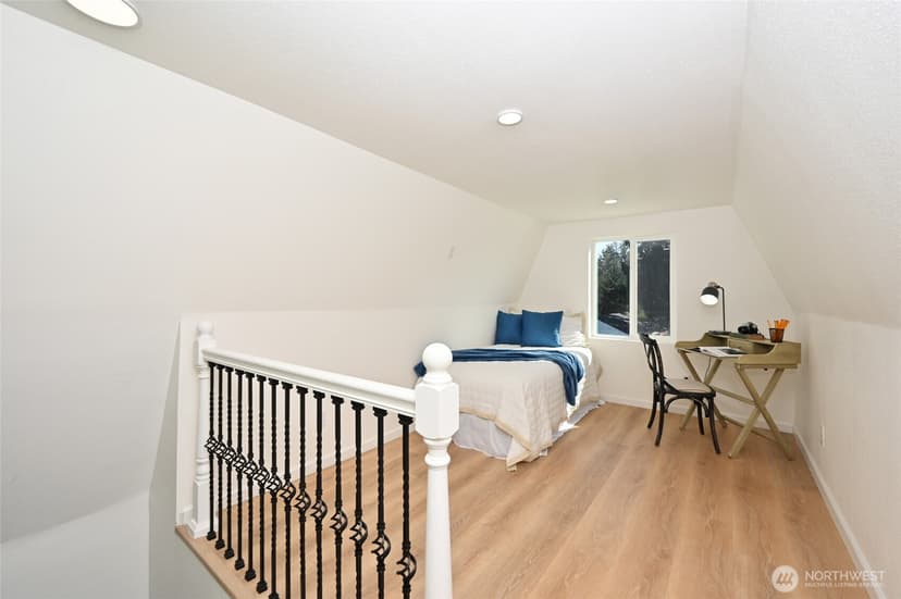 Property photo for 2715 112th Avenue E, Edgewood photo 22
