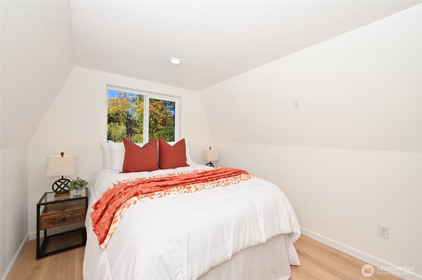 Property photo for 2715 112th Avenue E, Edgewood photo 24