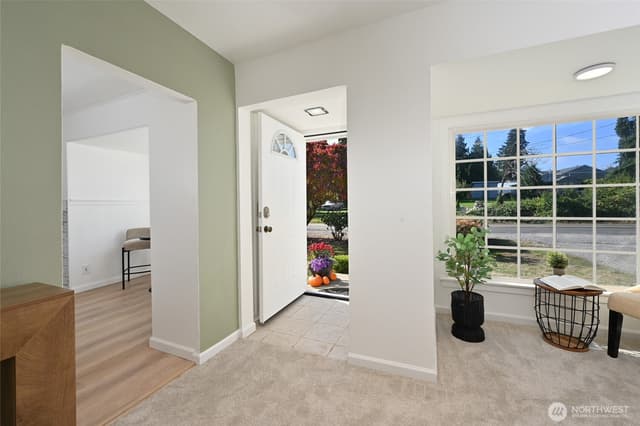 Property photo for 2715 112th Avenue E, Edgewood photo 4