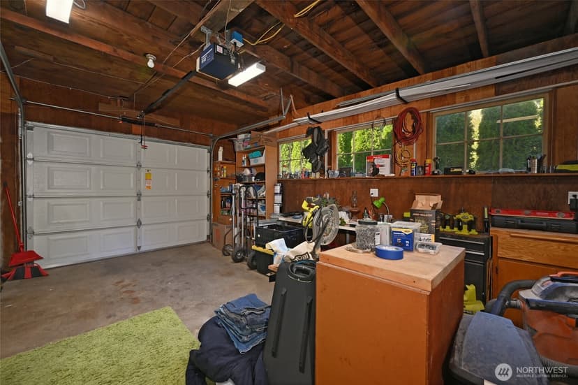 Property photo for 2715 112th Avenue E, Edgewood photo 29