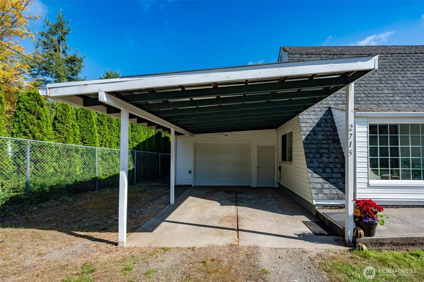 Property photo for 2715 112th Avenue E, Edgewood photo 27