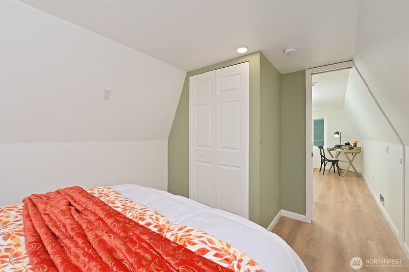 Property photo for 2715 112th Avenue E, Edgewood photo 25
