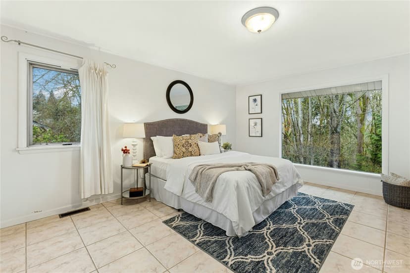 Property photo for 6526 NE 198th Street, Kenmore photo 18