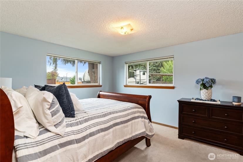 Property photo for 2421 94th Avenue E, Edgewood photo 26