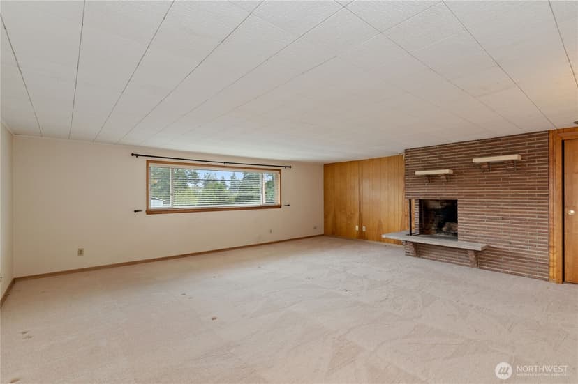 Property photo for 2421 94th Avenue E, Edgewood photo 28