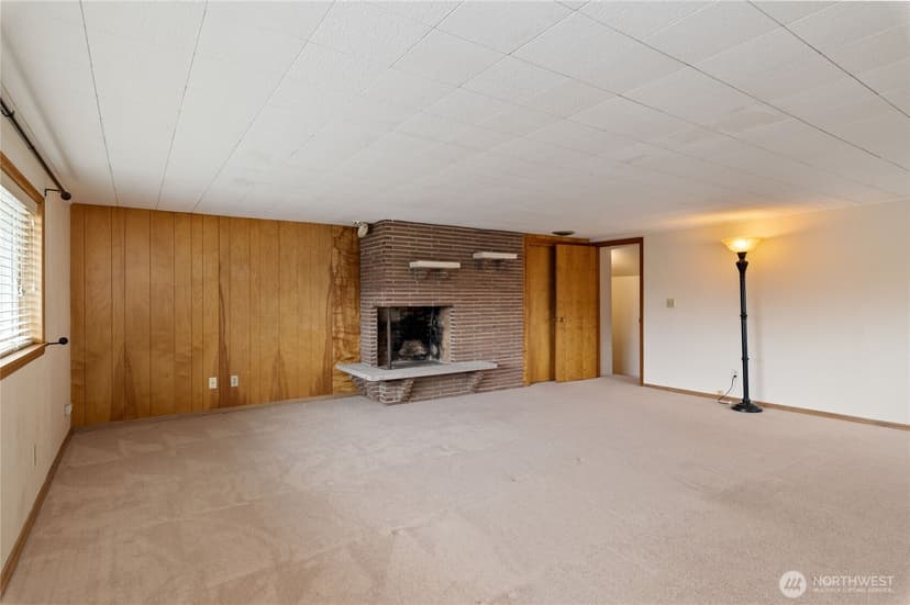 Property photo for 2421 94th Avenue E, Edgewood photo 29