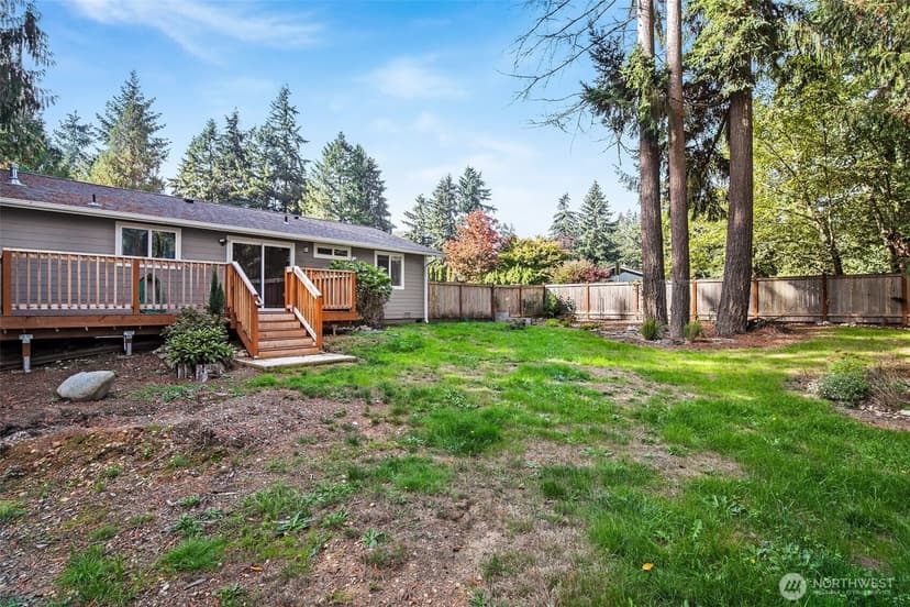 Property photo for 4501 W Tapps Drive E, Lake Tapps photo 26