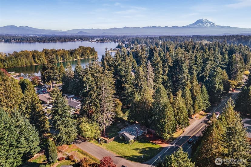 Property photo for 4501 W Tapps Drive E, Lake Tapps photo 31