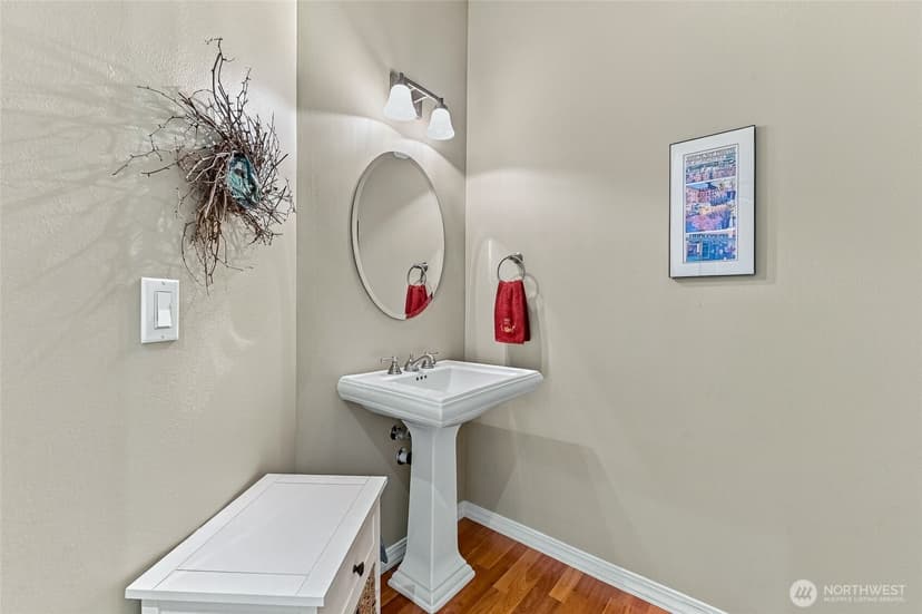 Property photo for 12384 Adair Creek Way NE, Redmond photo 21