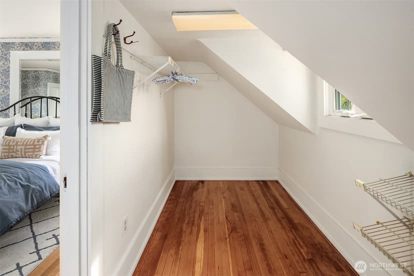 Property photo for 1103 E Hamlin Street, Seattle photo 25