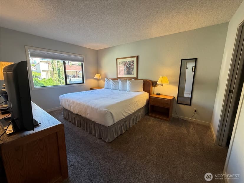 Property photo for 100 Lake Chelan Shores Drive #12-6, Chelan photo 7