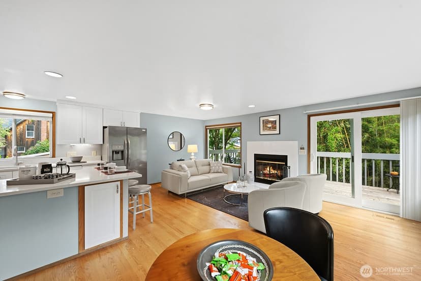 Property photo for 7548 Ravenna Avenue NE, Seattle photo 16