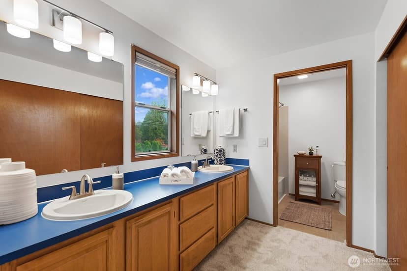 Property photo for 7548 Ravenna Avenue NE, Seattle photo 24