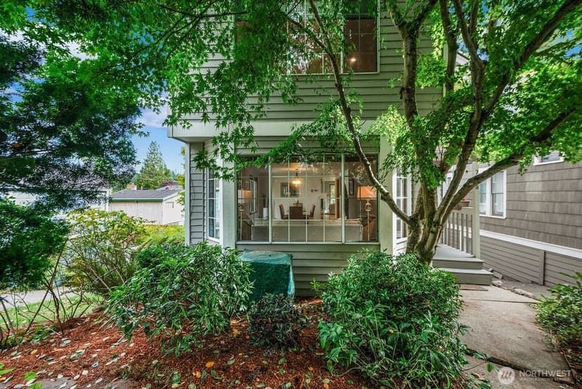 Property photo for 7548 Ravenna Avenue NE, Seattle