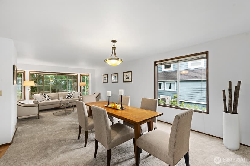 Property photo for 7548 Ravenna Avenue NE, Seattle photo 9