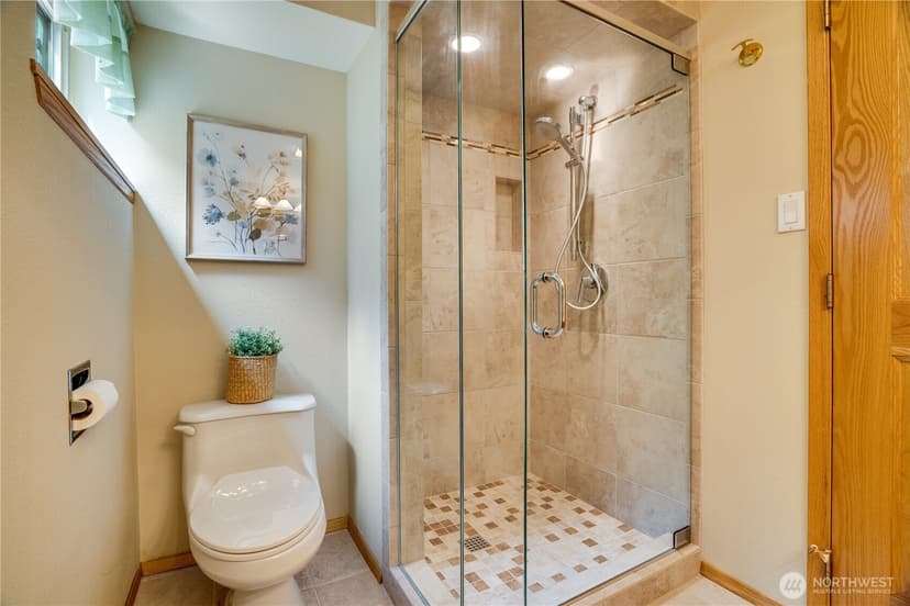 Property photo for 6638 Hilltop Lane, Lakewood photo 32