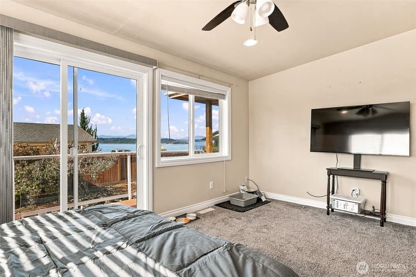 Property photo for 27525 12th Place S, Des Moines photo 18