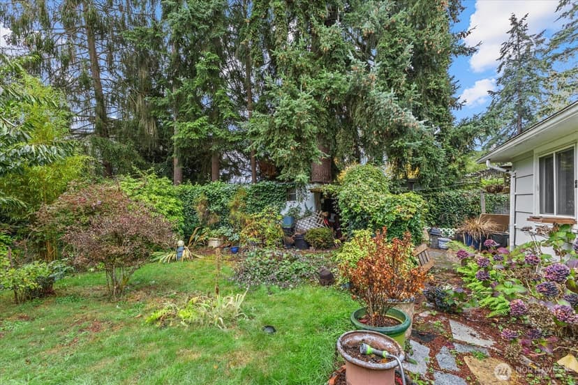Property photo for 14714 31st Avenue NE, Shoreline photo 22