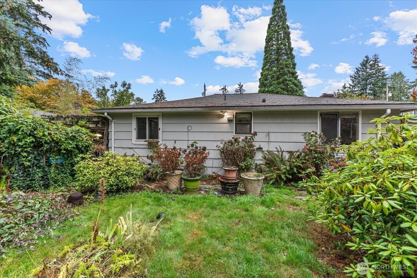 Property photo for 14714 31st Avenue NE, Shoreline photo 21