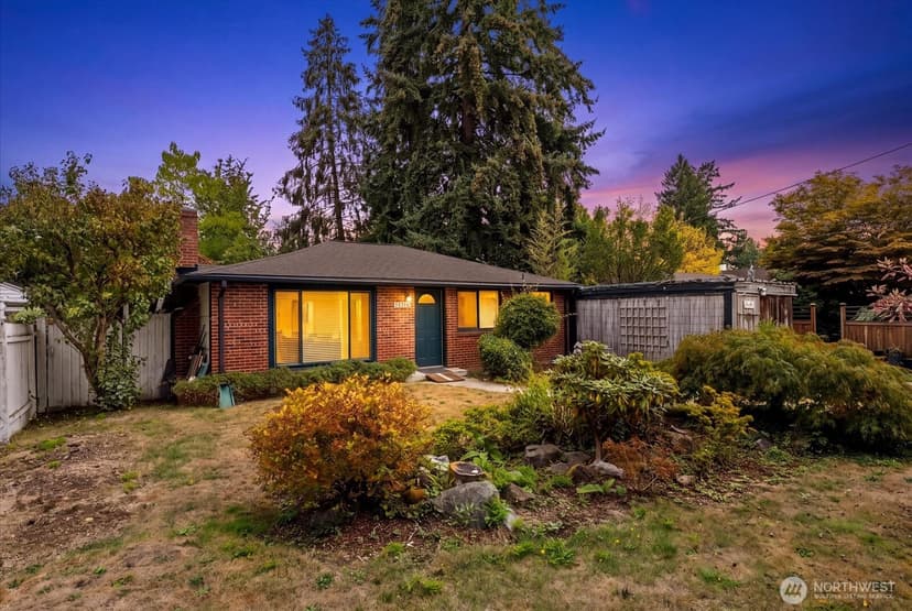 Property photo for 14714 31st Avenue NE, Shoreline