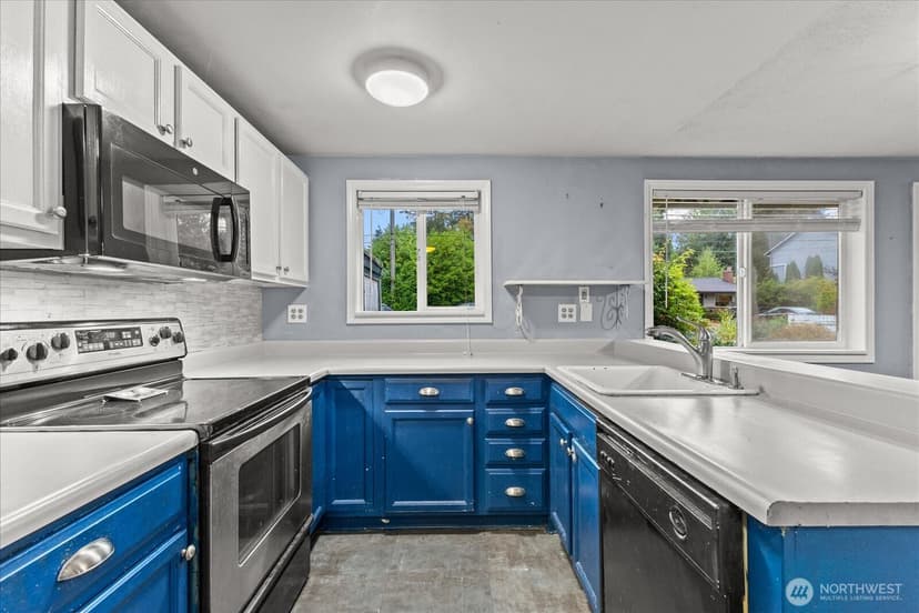 Property photo for 14714 31st Avenue NE, Shoreline photo 13