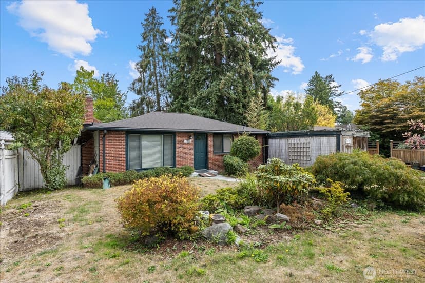 Property photo for 14714 31st Avenue NE, Shoreline photo 4