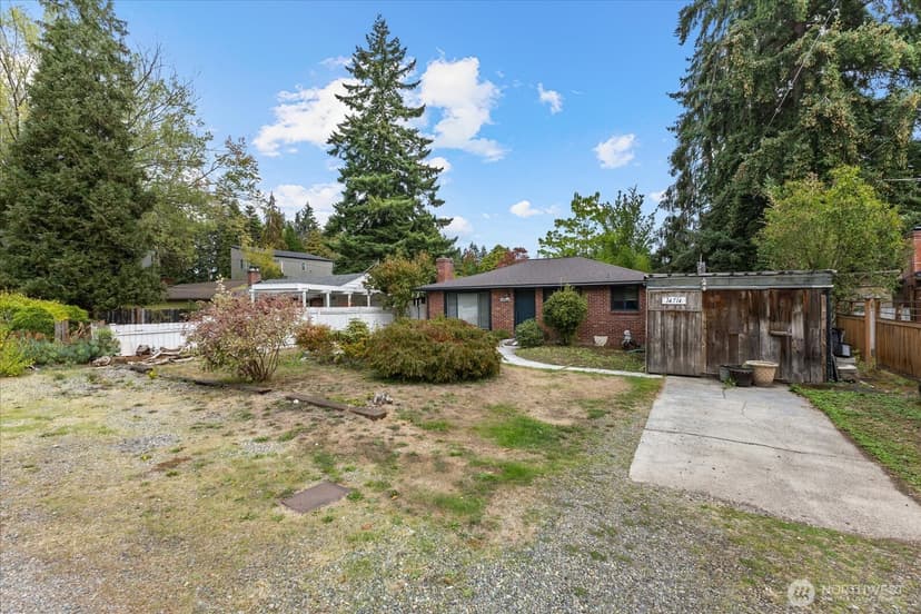 Property photo for 14714 31st Avenue NE, Shoreline photo 5