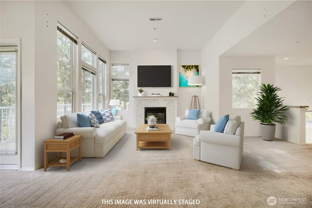 Property photo for 23735 SE Summerhill Lane, Issaquah photo 5