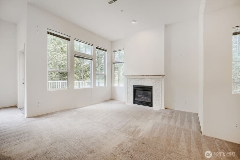 Property photo for 23735 SE Summerhill Lane, Issaquah photo 6