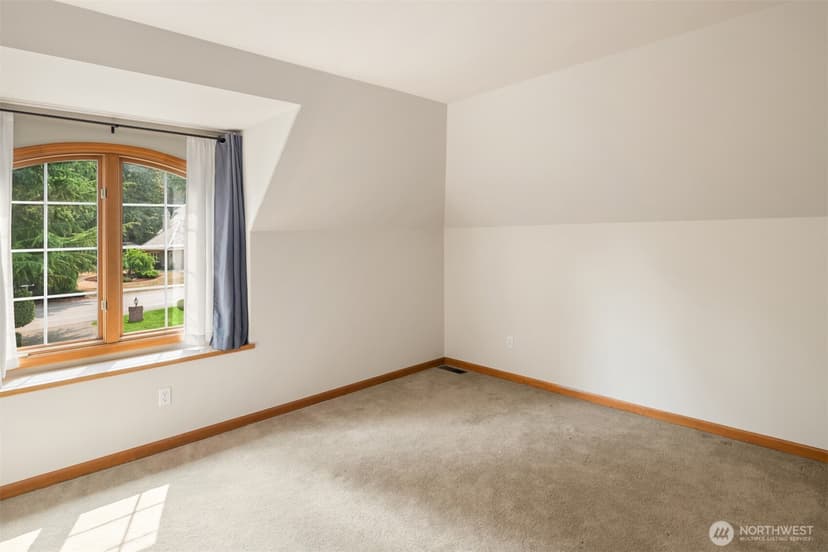 Property photo for 13905 212th Drive NE, Woodinville photo 25