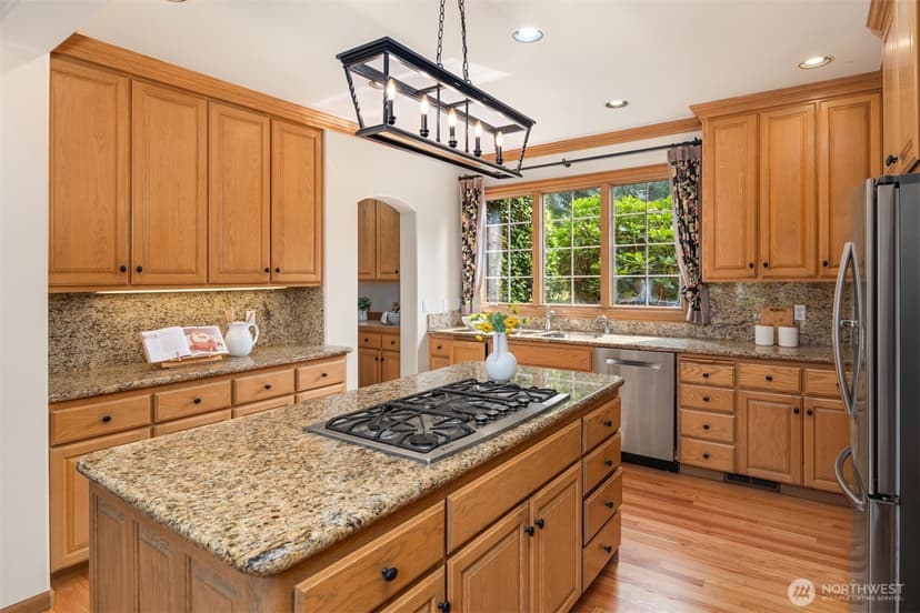 Property photo for 13905 212th Drive NE, Woodinville photo 9