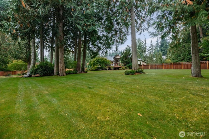 Property photo for 12521 6th Avenue NE, Marysville photo 36