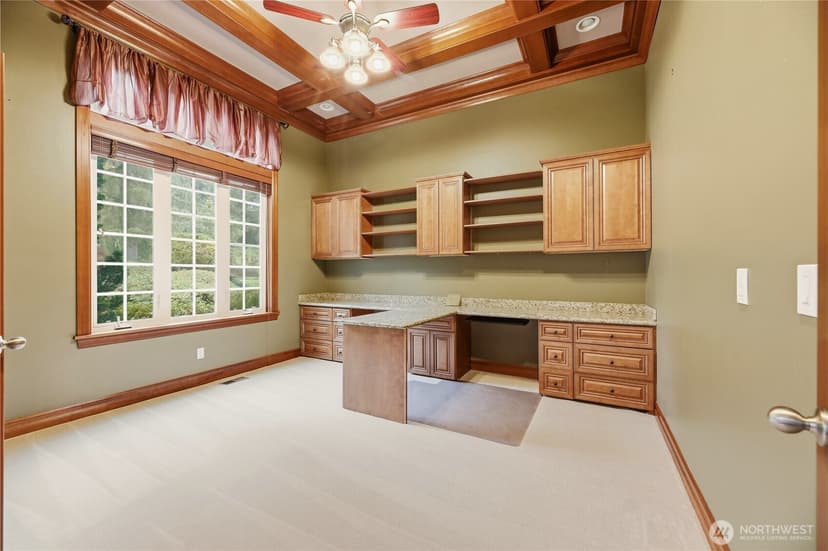 Property photo for 12521 6th Avenue NE, Marysville photo 8