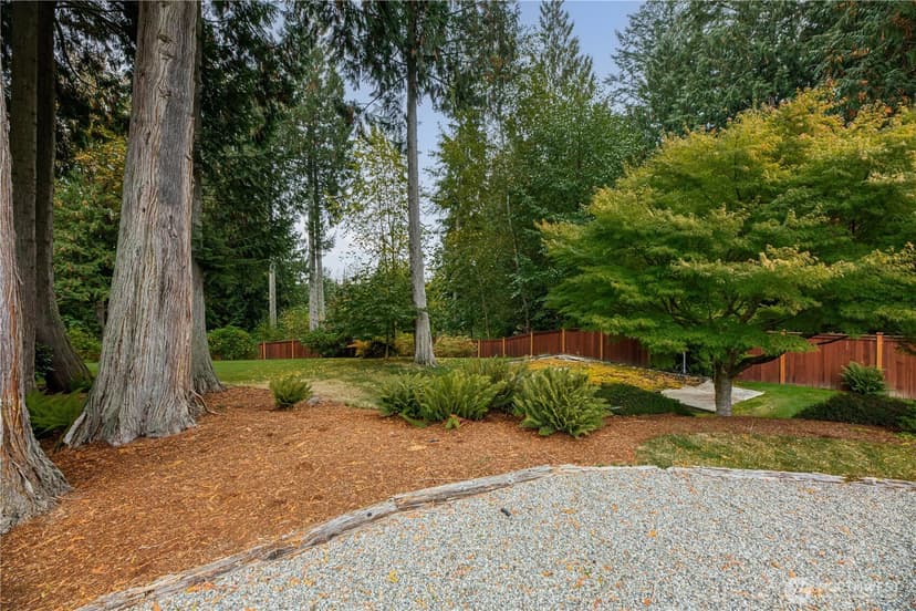 Property photo for 12521 6th Avenue NE, Marysville photo 38