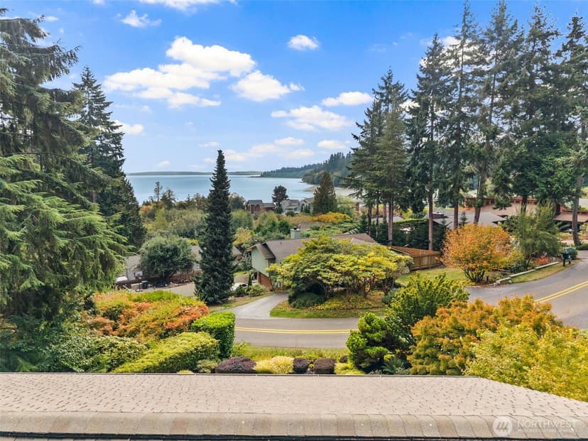 Property photo for 9796 NE Murden Cove Drive, Bainbridge Island photo 38