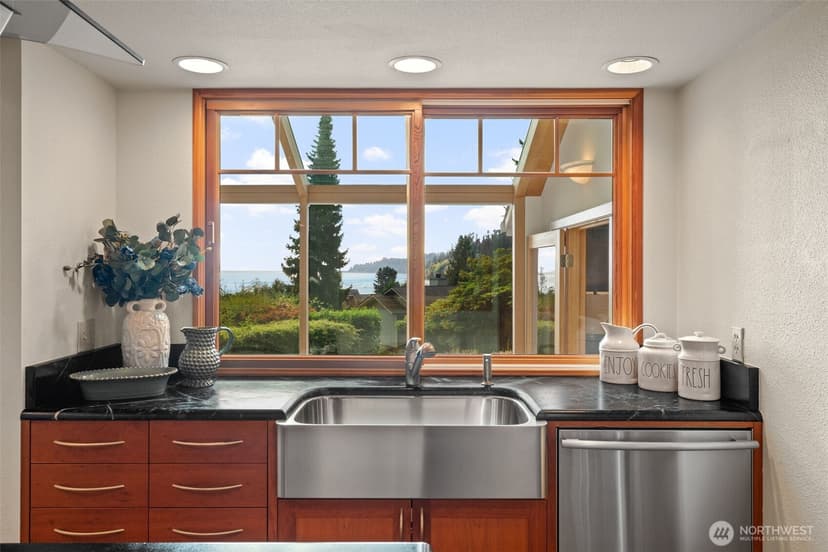Property photo for 9796 NE Murden Cove Drive, Bainbridge Island photo 14