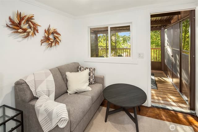 Property photo for 5429 Renton Avenue S, Seattle photo 5