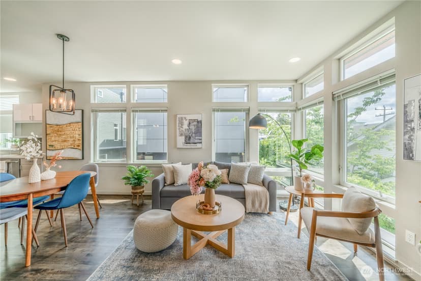 Property photo for 6211 A 9th Avenue NE, Seattle photo 9
